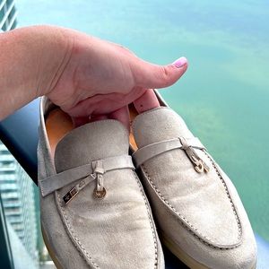 Classic Loro Piana summer walls natural color